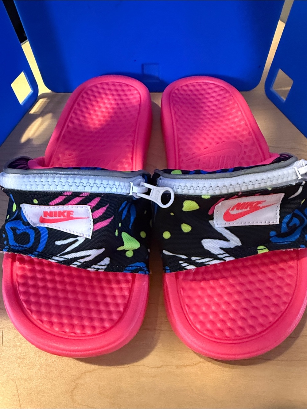 Rare-Nike Benassi JDI print slide “fanny pack” Racer-pink size 5
